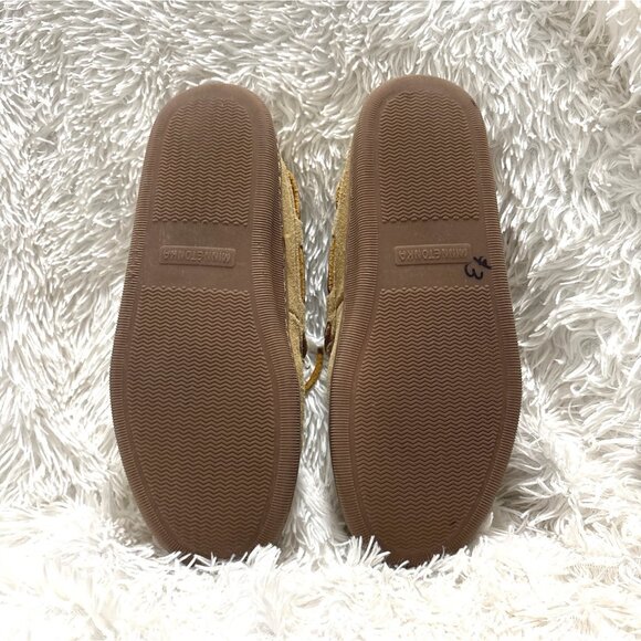 Minnetonka Mens Tan Suede Moccasin Slippers 8.5 Faux Fur Lining Rubber Sole - Picture 5 of 6